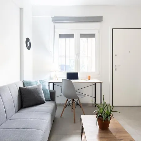 Newly Renovated Cosy Studio In Exarcheia-2